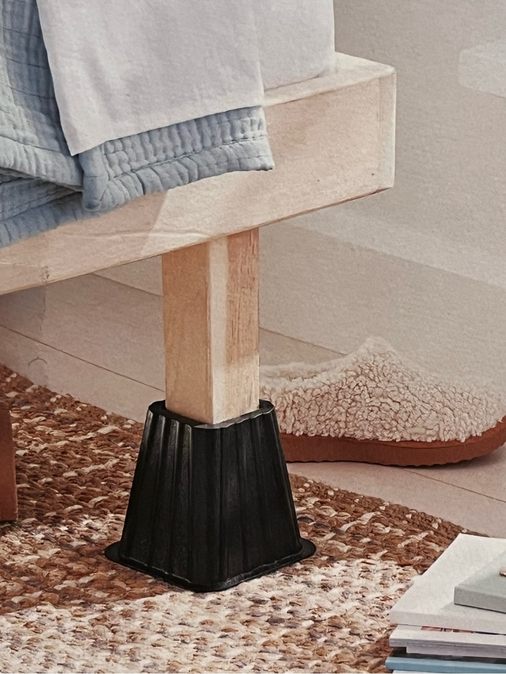 Brightroom Black Bed Risers - 4 Count